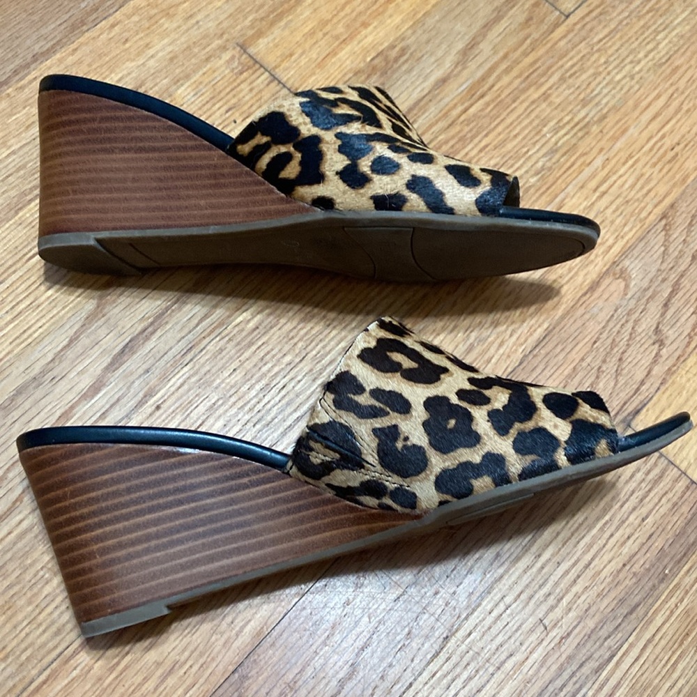 Franco Sarto Wedge - Picture 3 of 7